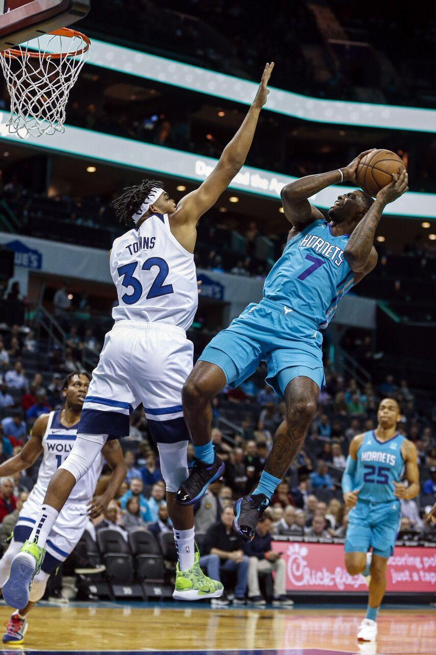 vip注册关于费德勒与80激战切尔西分钟夏洛特黄蜂今夜迎来里程碑，网友：清晨费耶诺德更衣室发声的信息